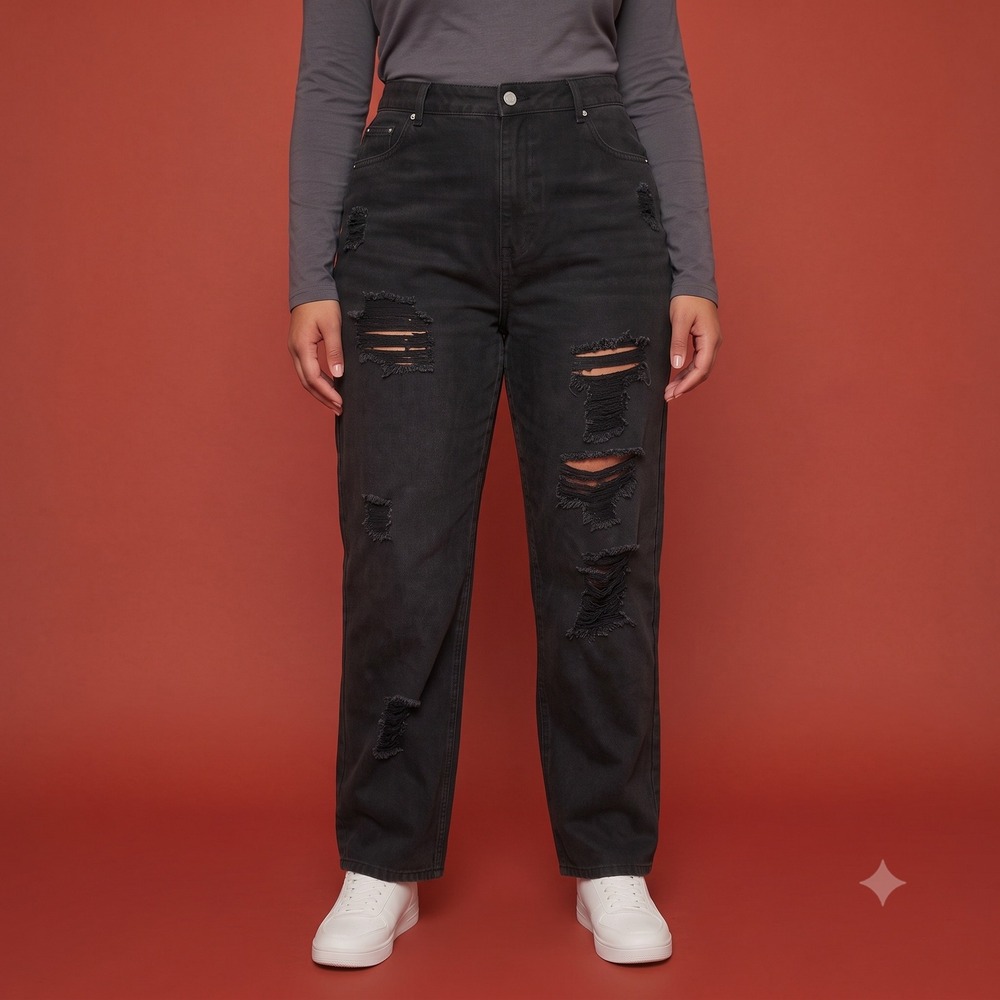 Boohoo Distressed High Waisted Mom Jeans Black Denim Women's Plus Size‎ 16 EUC